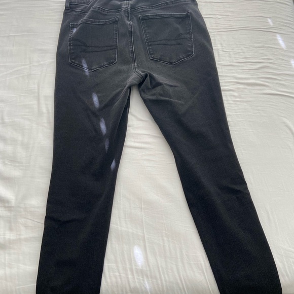 American Eagle Skinny Jeans - Picture 3 of 4